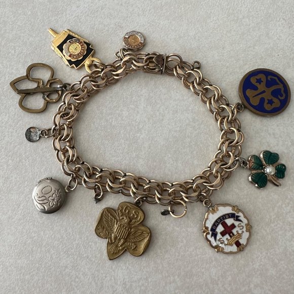 Elco signed vintage 12kt yellow gold filled charm bracelet with 9 charms